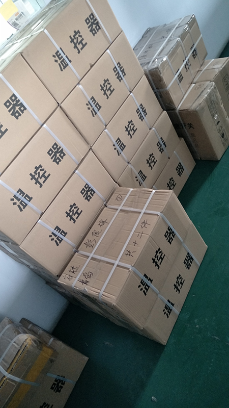 发往省内青岛�?00支风机盘���温控器开关今天发�? onmousewheel=